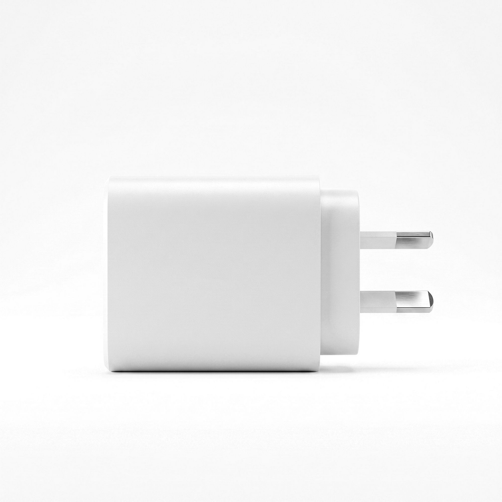 Devanti USB C Charger 30W Fast Charger 3 Port PD Charging Block White - Image 3