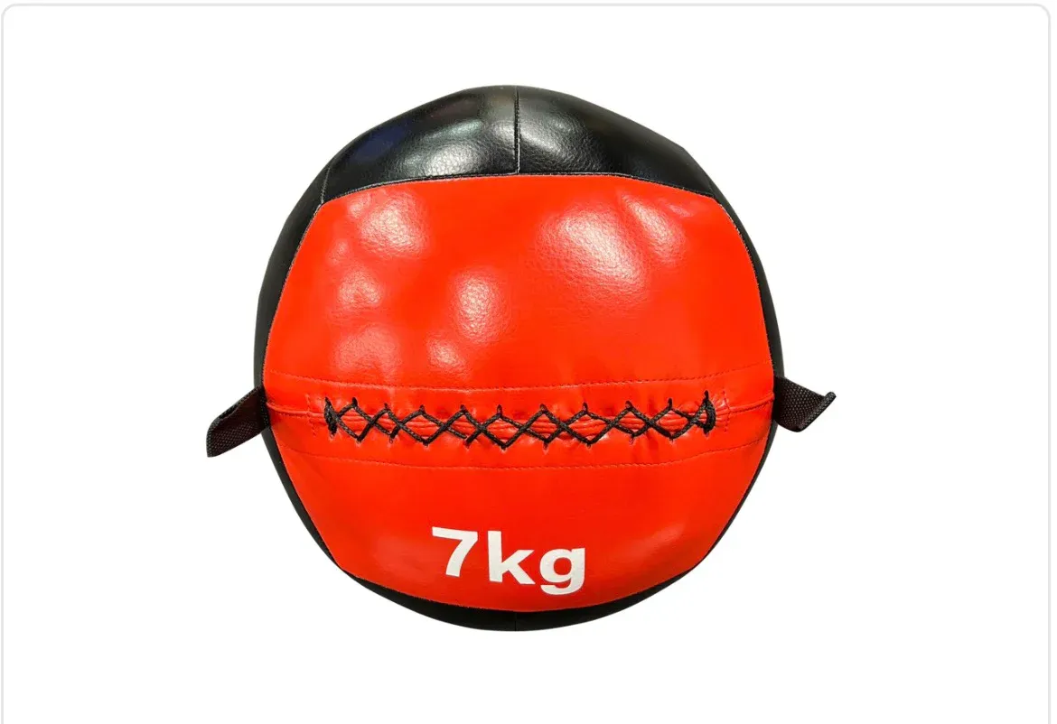 Stitched Soft Wall Medicine Ball 6kg - Image 6