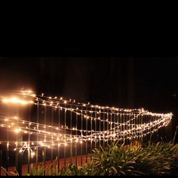 Samland 75m 700 LED Christmas Fairy Light Clear String in Warm White - Image 1