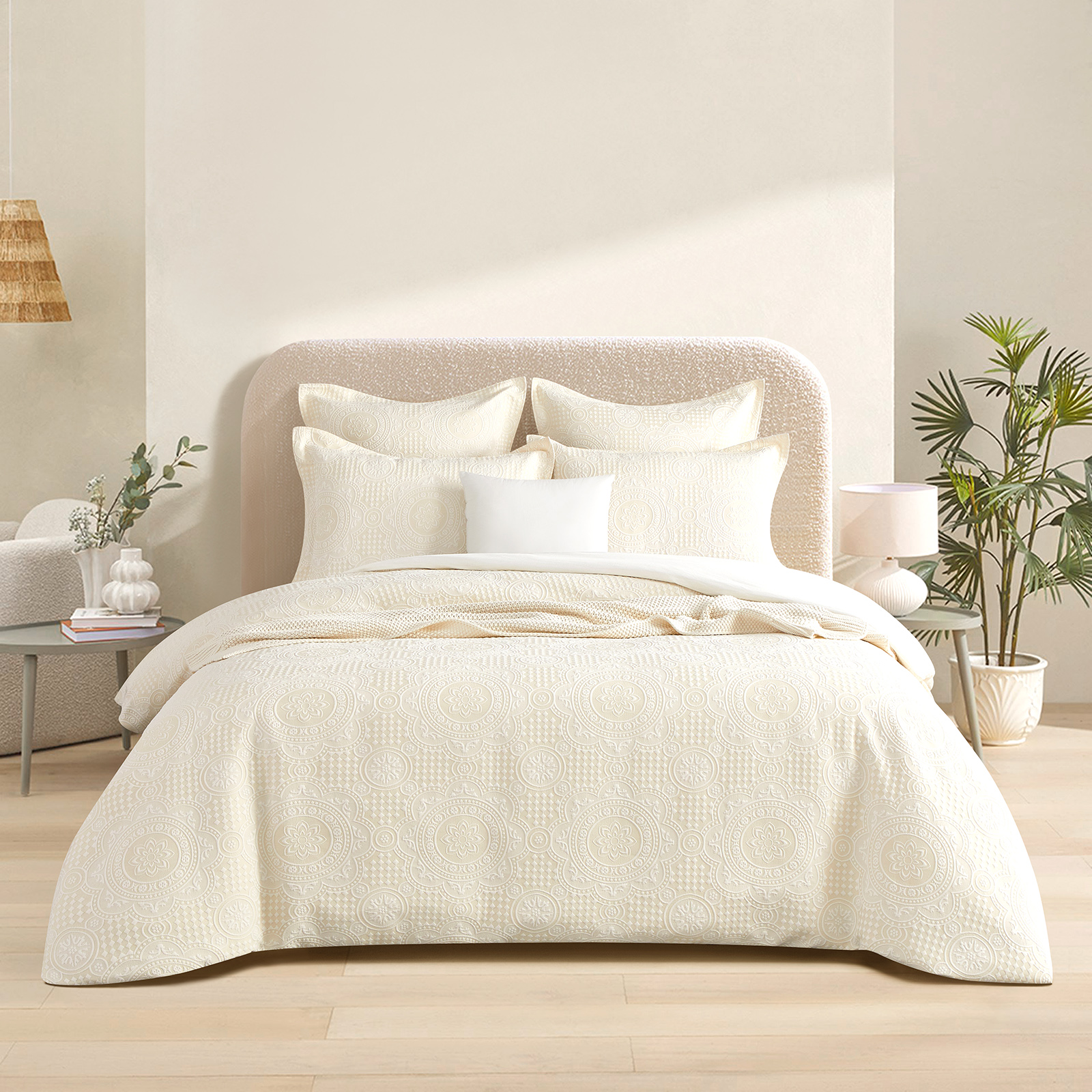 Dakota Beige Jacquard Queen Quilt Cover Set by Renee Taylor - Image 1