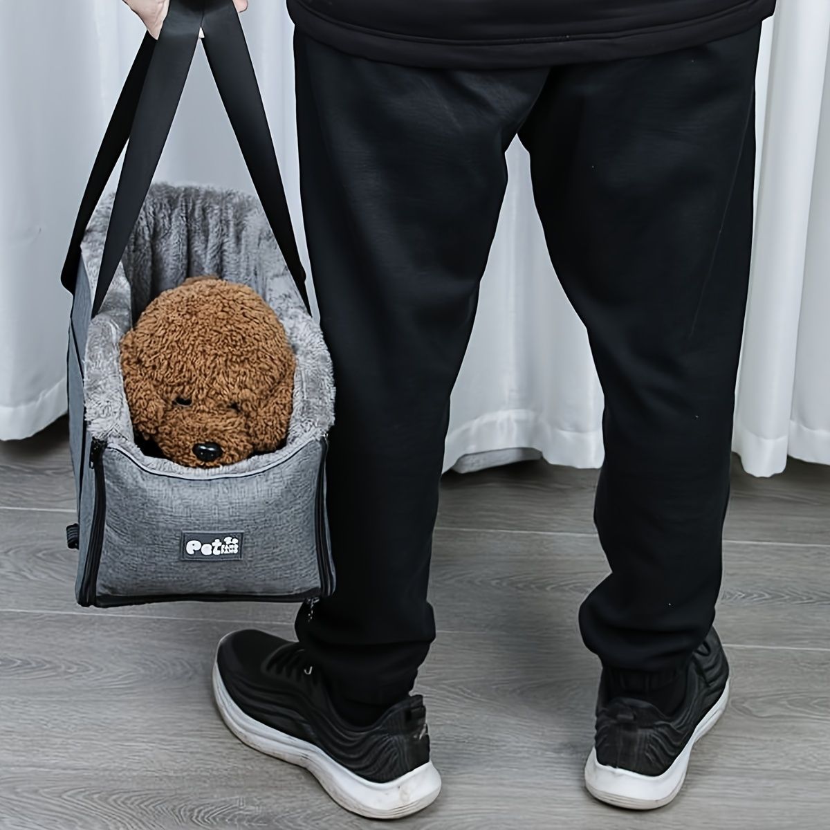 dog car seat, pet travel safety, dog comfort car seat, secure dog seat, Australian pet travel, durable dog car seat, plush dog car seat, easy clean dog seat - Image 7