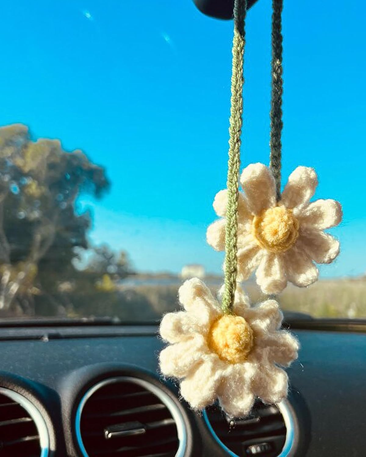 Crochet Daisy Auto Accessories Women Cute Rearview Mirror Charm Crafted Daisy Flower Gift Crochet Enthusiast Car Decoration Car Interior Aesthetics (White) - Image 6