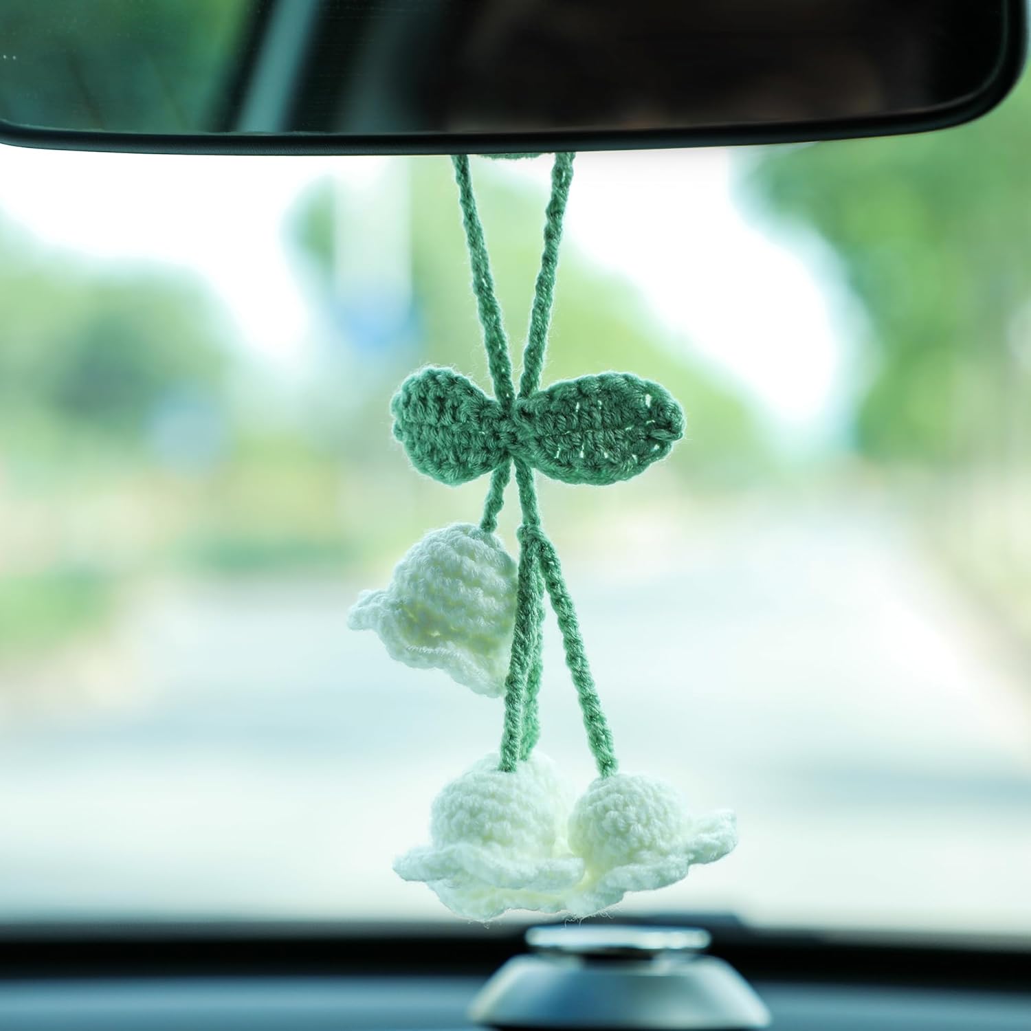 Lily Flower Hand Knitted Car Mirror Suspension Accessories, Rearview Mirror Accessories Car Decoration for Men and Women - Image 3