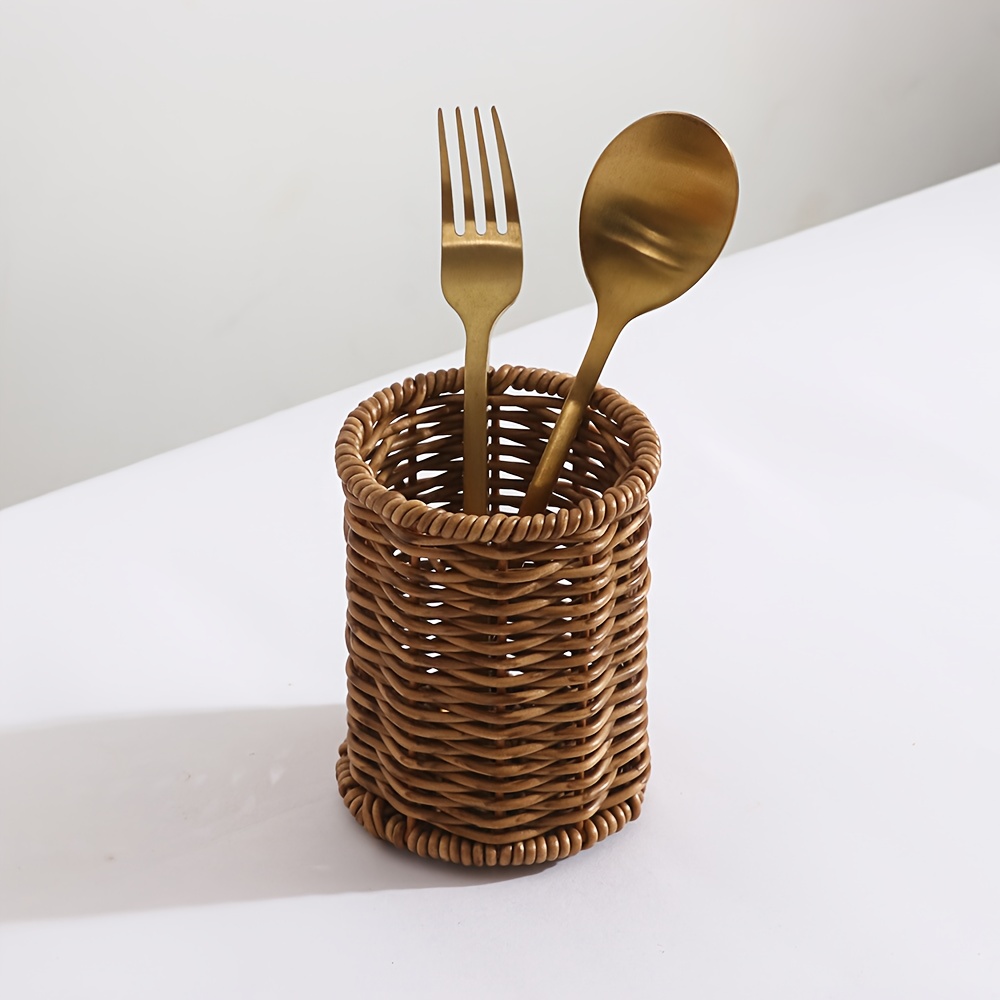 **Japanese Tableware Storage and Drying Basket: Slip-Resistant and Mold-Proof Bottom, Dual Use for Dining and Kitchen, a Simple and Tidy New Storage Choice** - Image 1