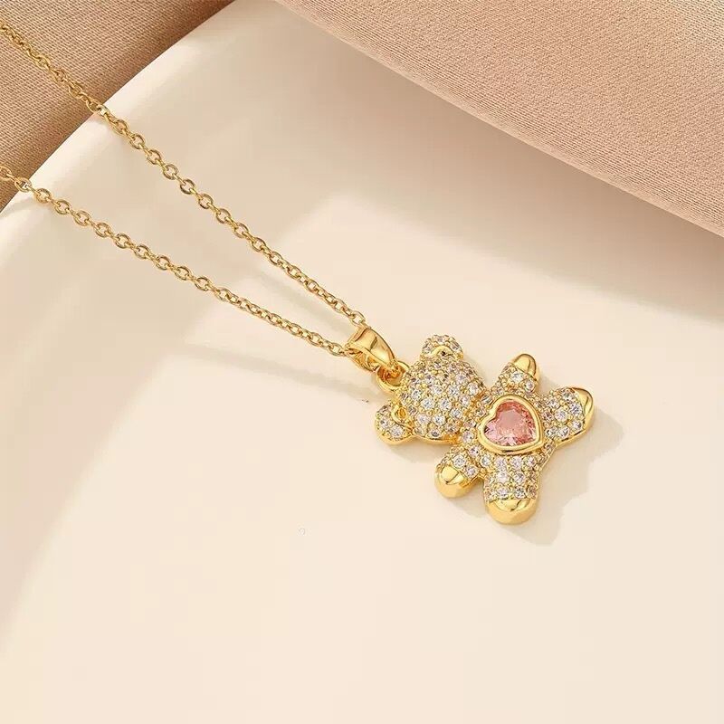 A delicate and adorable pink heart-shaped bear pendant copper necklace, adorned with synthetic zirconia, paired with a stainless steel chain, decorated with synthetic zirconia, perfect as a daily jewelry gift or a sweet and cute party accessory.（silver）） - Image 5