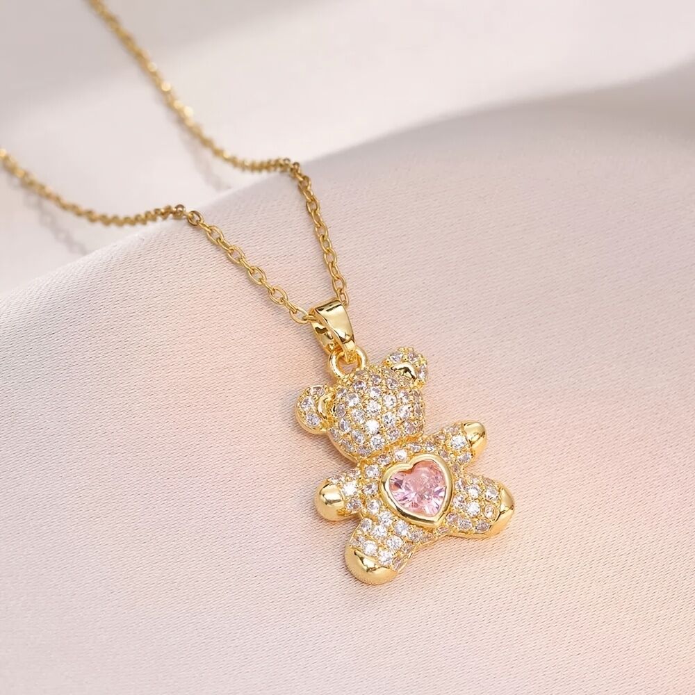 A delicate and adorable pink heart-shaped bear pendant copper necklace, adorned with synthetic zirconia, paired with a stainless steel chain, decorated with synthetic zirconia, perfect as a daily jewelry gift or a sweet and cute party accessory.（gold）） - Image 4