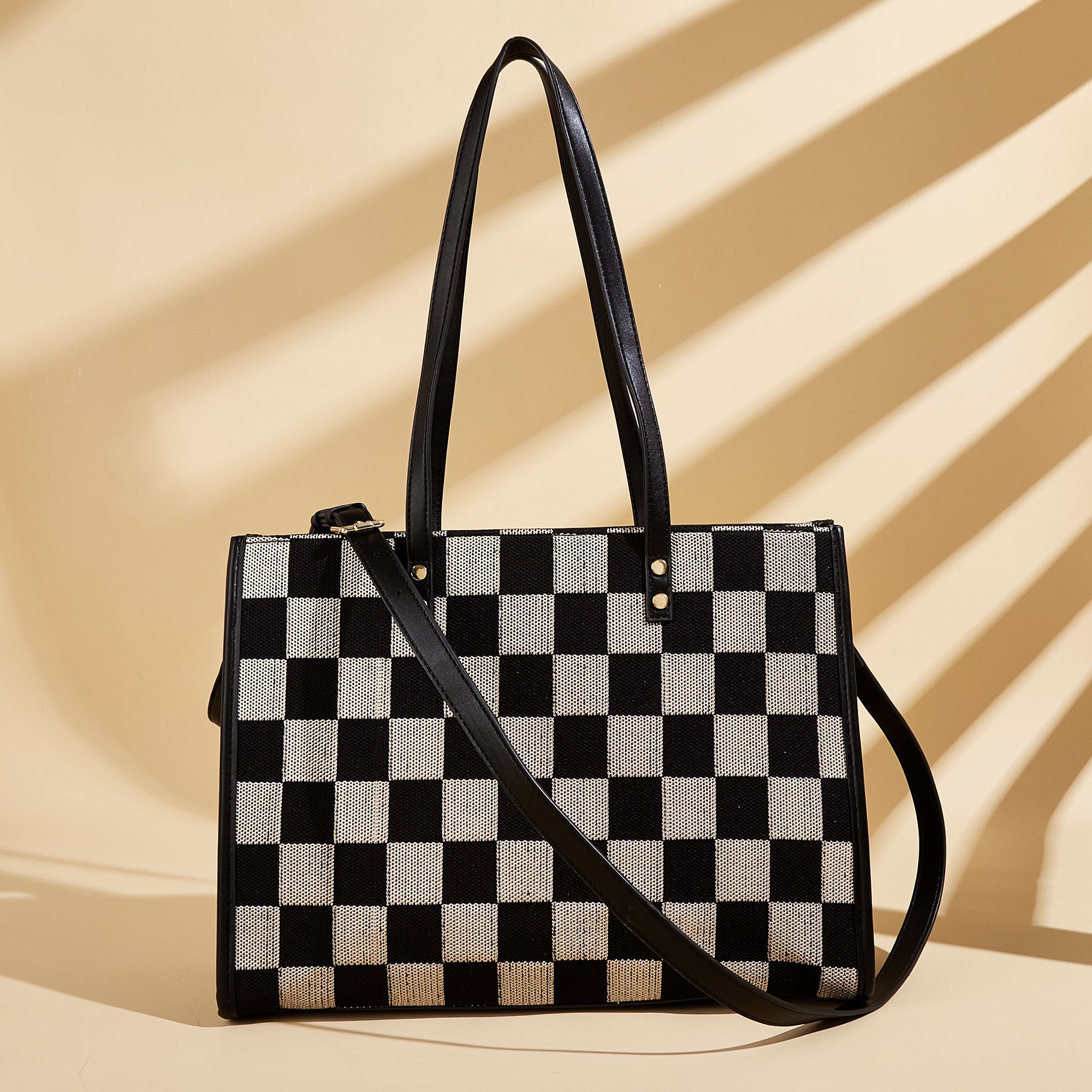 Stylish Black Khaki Checkerboard Tote Bag Large Capacity Women’s Shoulder Handbag for Work & Daily Use - Image 4