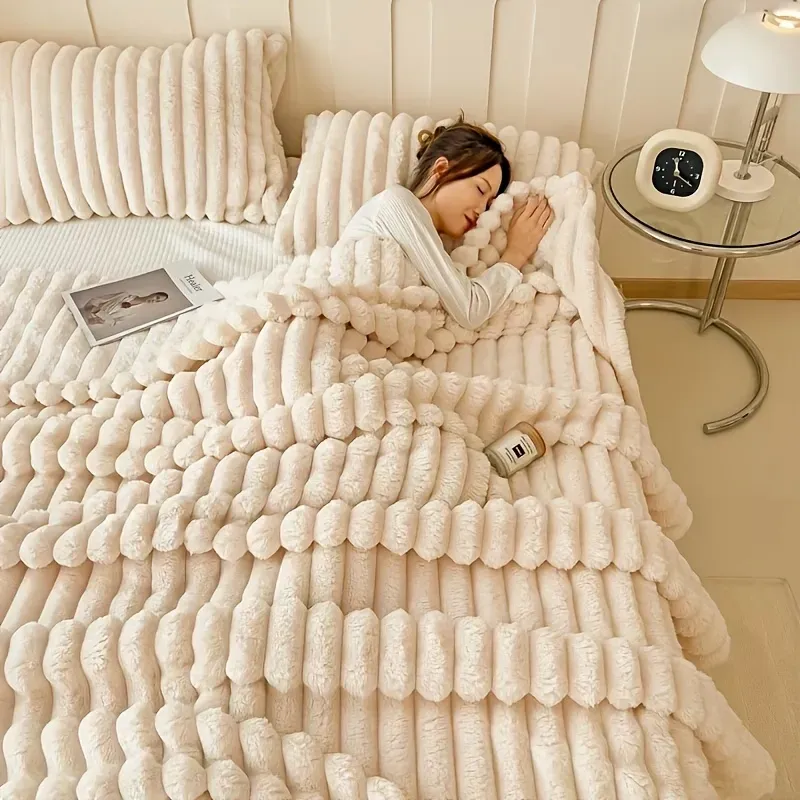 Luxurious faux rabbit fur blanket (180*200cm / white color) - feels like stroking a cat, with a pure color and simple style - soft, warm, comfortable, suitable for sofas, beds, offices and travels - multi-functional - Image 1