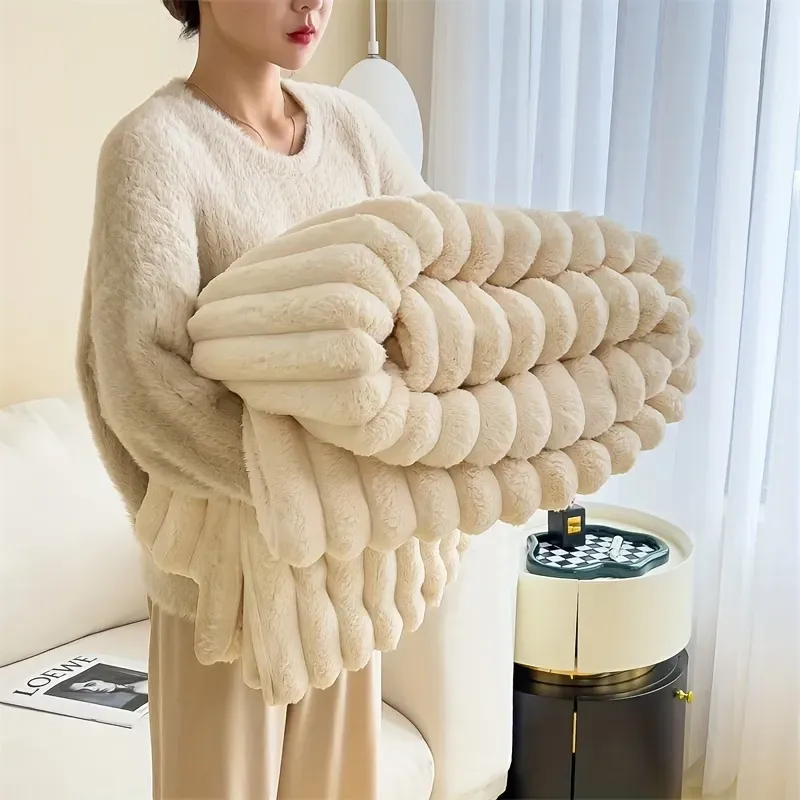 Luxurious faux rabbit fur blanket (180*200cm / white color) - feels like stroking a cat, with a pure color and simple style - soft, warm, comfortable, suitable for sofas, beds, offices and travels - multi-functional - Image 6