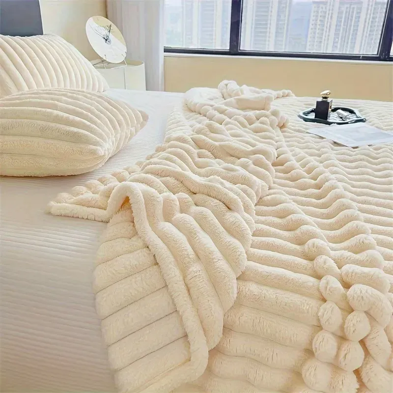 Luxurious faux rabbit fur blanket (200*230cm / white color) - feels like stroking a cat, with a pure color and simple style - soft, warm, comfortable, suitable for sofas, beds, offices and travels - multi-functional - Image 1
