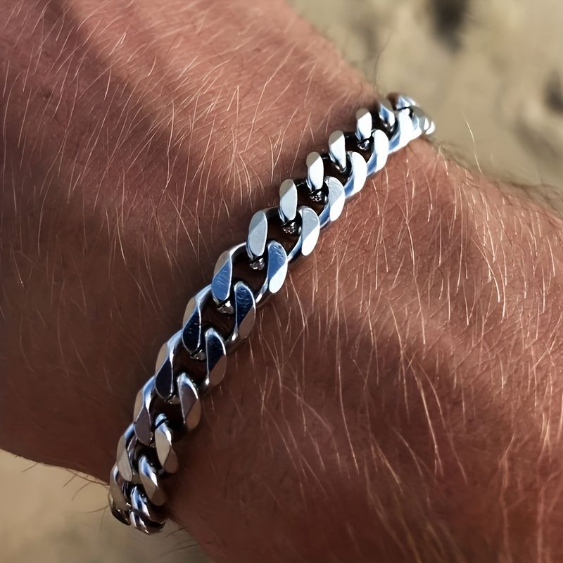 Elegant  Chain Bracelet - Timeless Style - Image 5