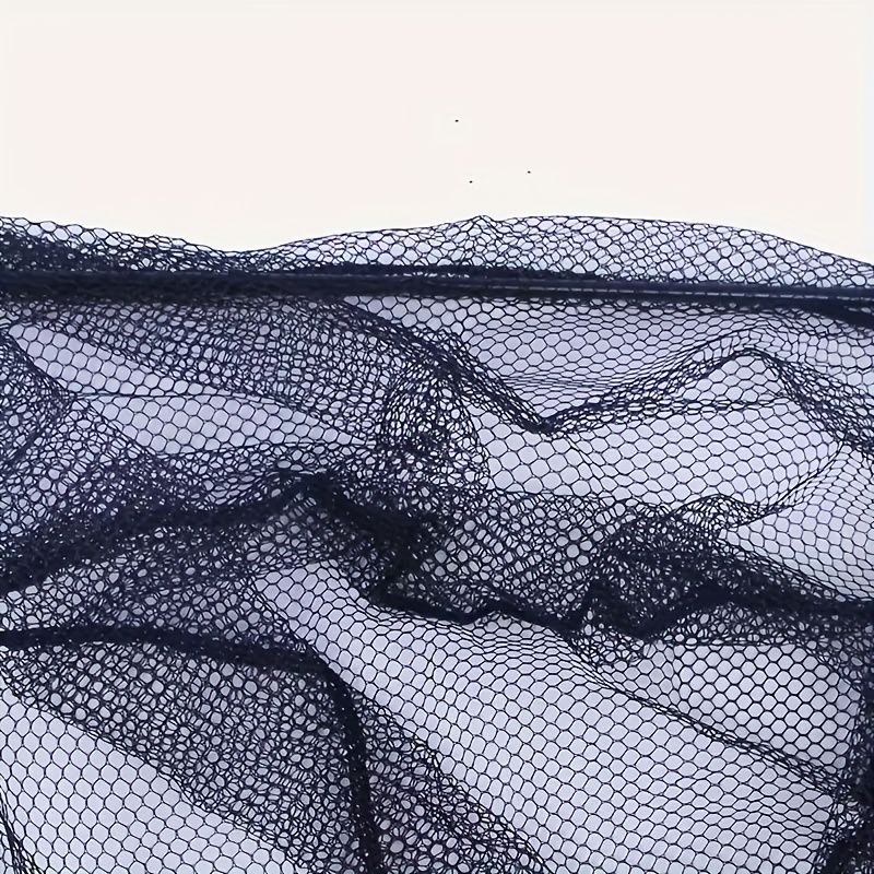 A multifunctional telescopic fishing net, the handle can be extended from 110 cm to 210 cm, which is very suitable for freshwater fishing, suitable for children and adults to use. - Image 7