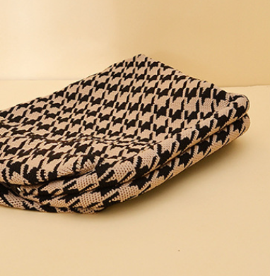 Houndstooth Knit Cloud Bag: Commute & Daily Handbag, Portable Storage Clutch (Khaki) | Other Colors Available in Store - Image 5