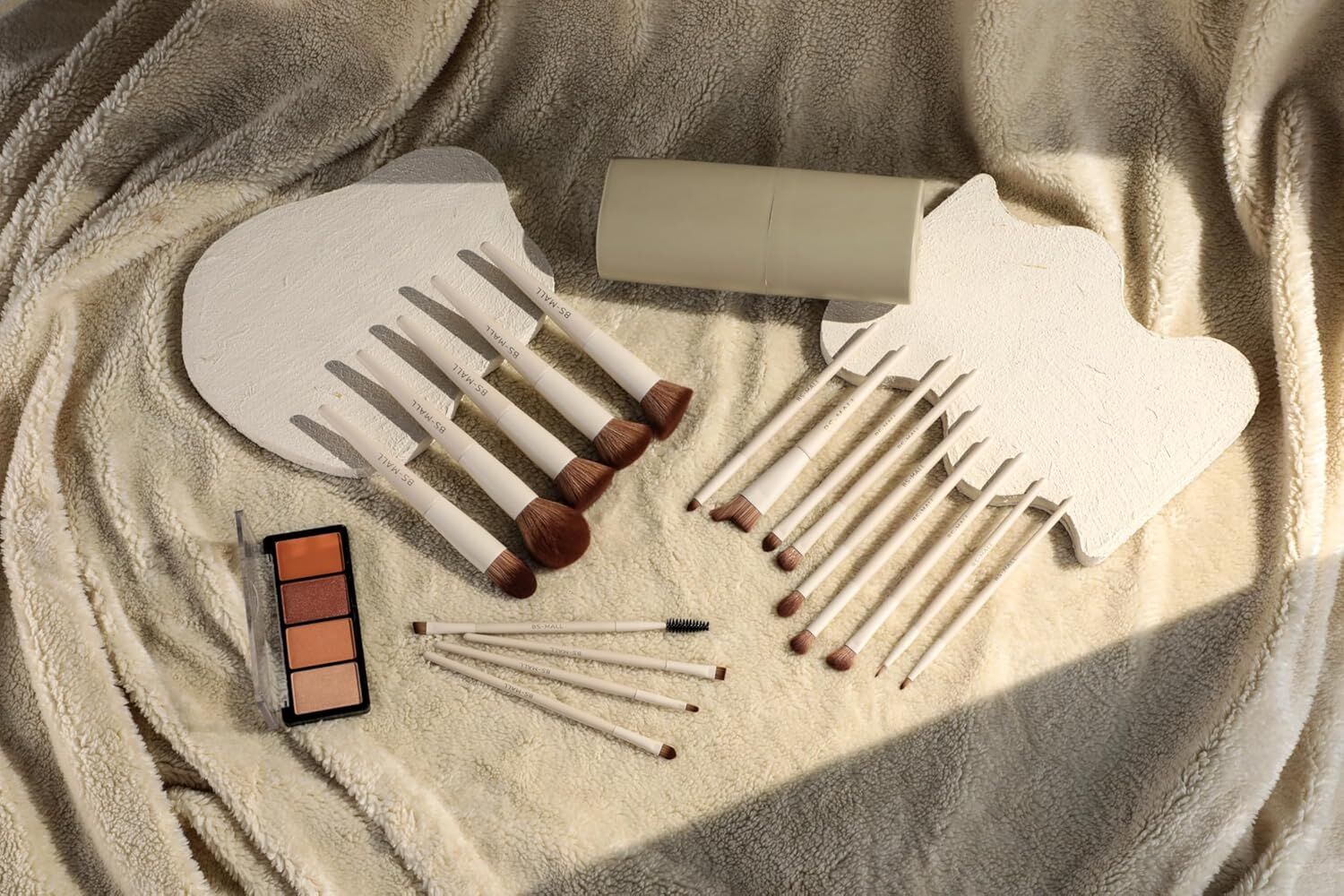Matte Beige Makeup Brush Set (18-Piece): Professional, Cruelty-Free for Foundation, Blush & Eyeshadow, Ideal for Aussies - Image 7
