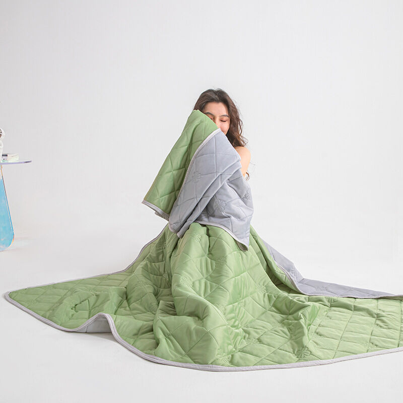 Christmas gifts for loved ones Aussie Summer Cooling Quilt – 4 Sizes, Breathable, Lightweight & Skin-Friendly for Refreshing Sleep All Season(apple green,180cm*200cm) - Image 1