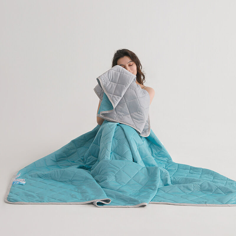 Christmas gifts for loved ones Aussie Summer Cooling Quilt – 4 Sizes, Breathable, Lightweight & Skin-Friendly for Refreshing Sleep All Season(dark green,150cm*200cm) - Image 1