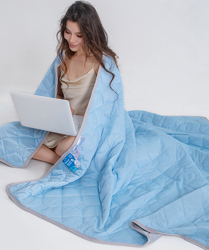 Christmas gifts for loved ones Aussie Summer Cooling Quilt – 4 Sizes, Breathable, Lightweight & Skin-Friendly for Refreshing Sleep All Season(light green,150cm*200cm) - Image 7