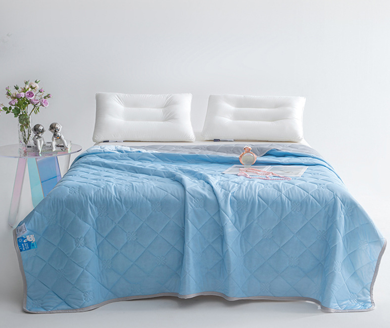 Christmas gifts for loved ones Aussie Summer Cooling Quilt – 4 Sizes, Breathable, Lightweight & Skin-Friendly for Refreshing Sleep All Season(purple,150cm*200cm) - Image 2