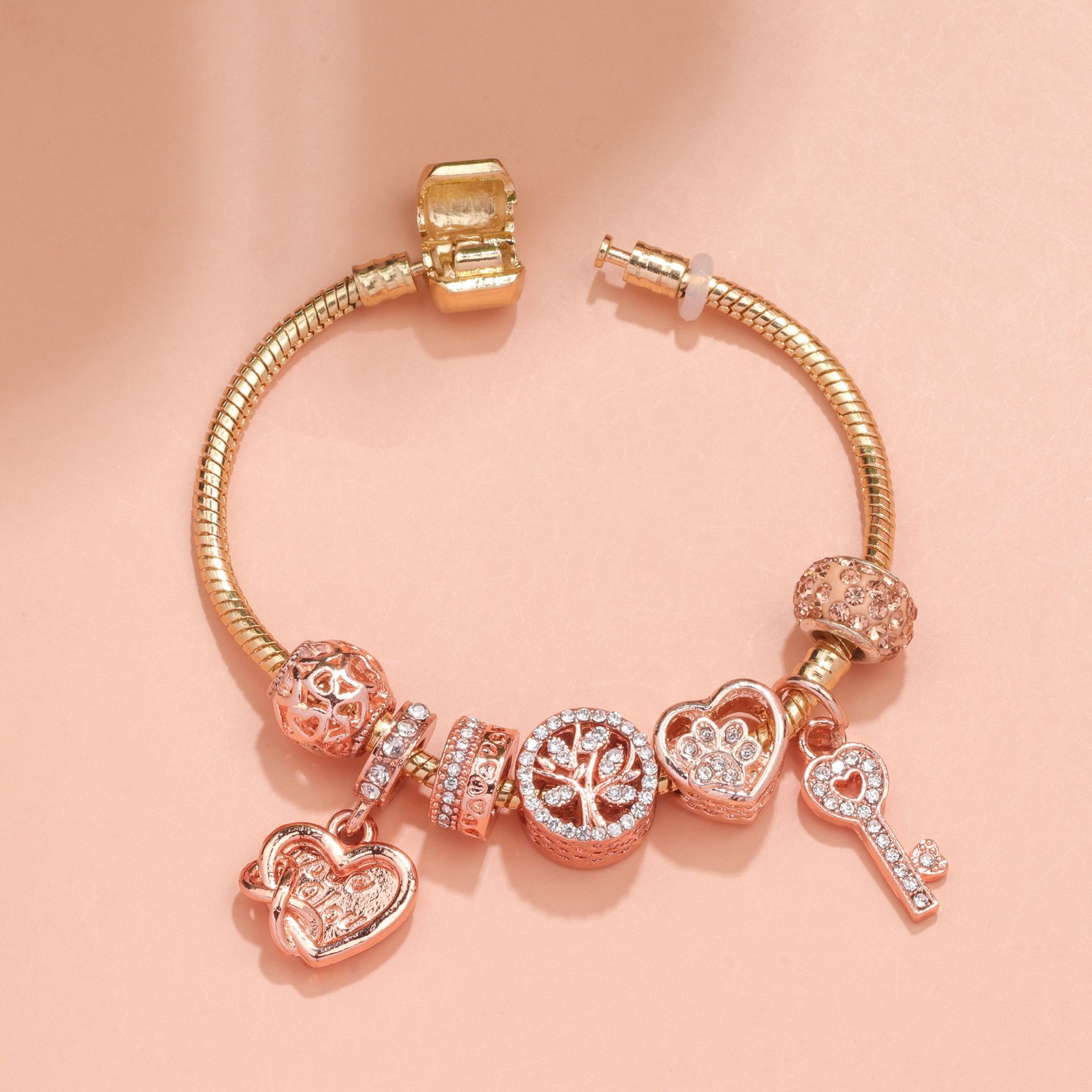 Crystal-studded Hollow Heart Key Tree of Life Bracelet(rose gold,18cm) - Image 3