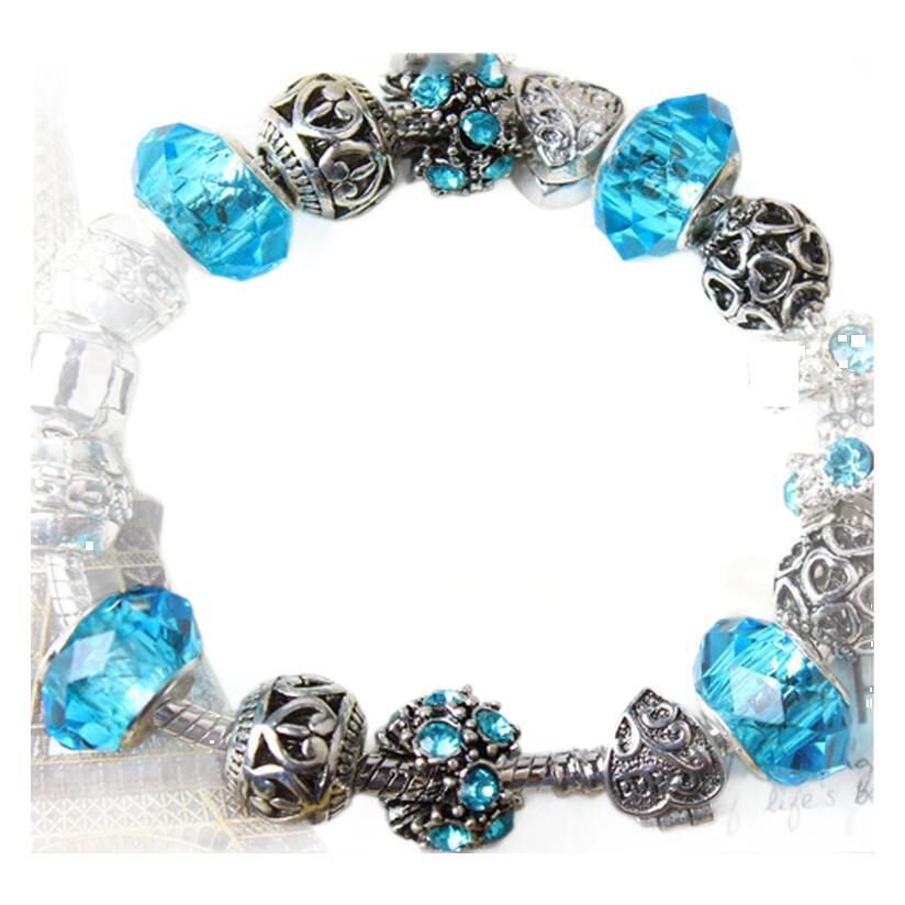 Vintage Crystal Zircon Beaded Bracelet with Hollow LOVE Alloy Pendant, Adjustable Snake Chain Bracelet(18cm+5cm) - Image 6