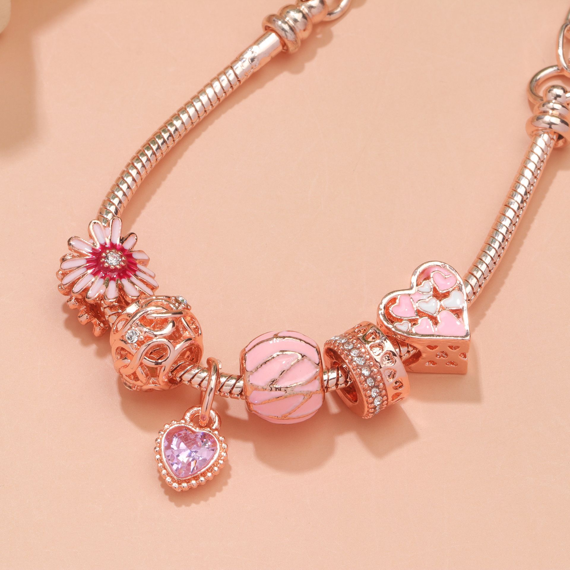 Rhinestone Daisy & Hollow Heart Charm Bracelet - Minimalist Fashion Zinc Alloy Electroplated Jewelry(19cm) - Image 5