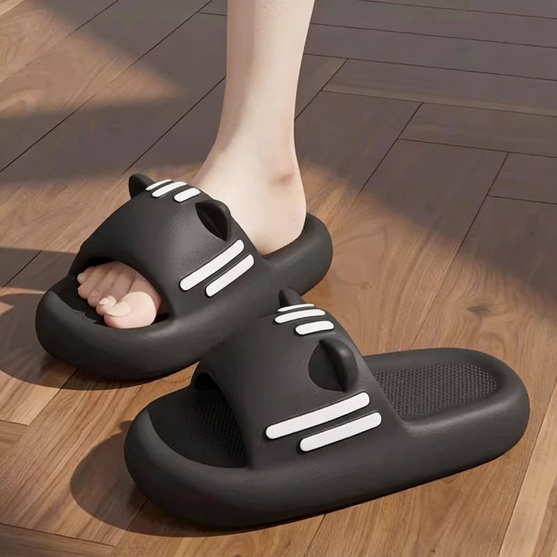 Women’s Slides Cute Bathroom Slippers Non-Slip Cartoon Cat Shaped Indoor Outdoor Summer Slippers（black，36-37） - Image 1