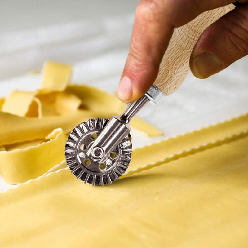 Ravioli Mold, Ravioli Cutter With Wooden Handle And Edge Utensils For Kitchen Accessories - 3 pcs Set - Image 4