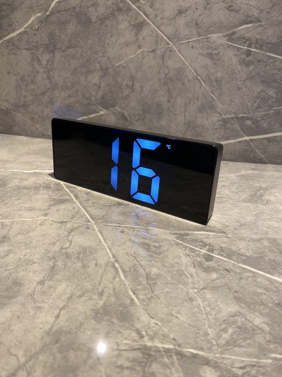 Klok Digital Deluxe - Bedroom - Sound Sensor - Wekker - Black - USB - Battery - LED Wit - Image 2