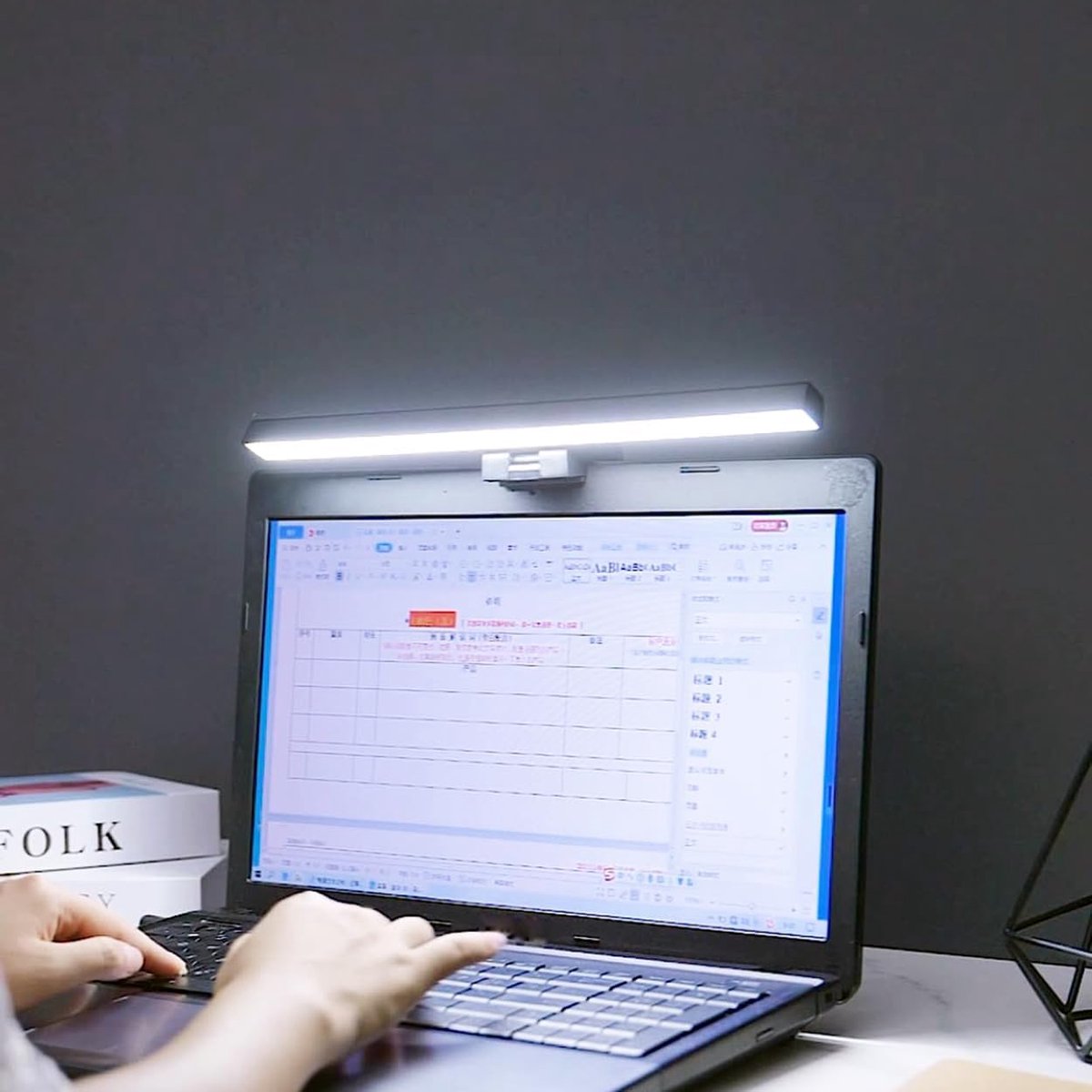 Clip-on desk lamp - 3 LED levels - Clip-on reading lamp - Black - Image 3