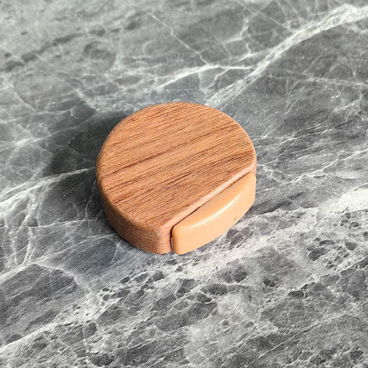 Round wooden doorstop, shockproof and anti-collision, set of 6, 4.5 x 4.2 x 1.6 cm, for floor and parquet, dark brown, 45 x 42 x 16 mm. - Image 2