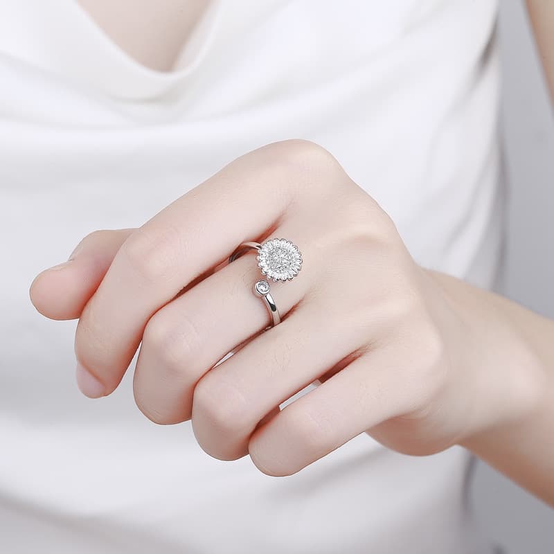 3-Piece Adjustable Stress Ring for Women with Rotatable Decor, Anxiety Relief, One Size - Image 6