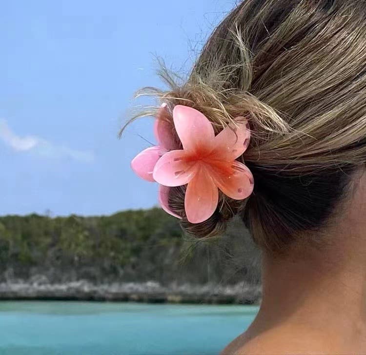 Anti-Slip Flower Hair Clips 4-Pack, Non-Slip Floral Hair Accessories for Women and Girls - Image 5