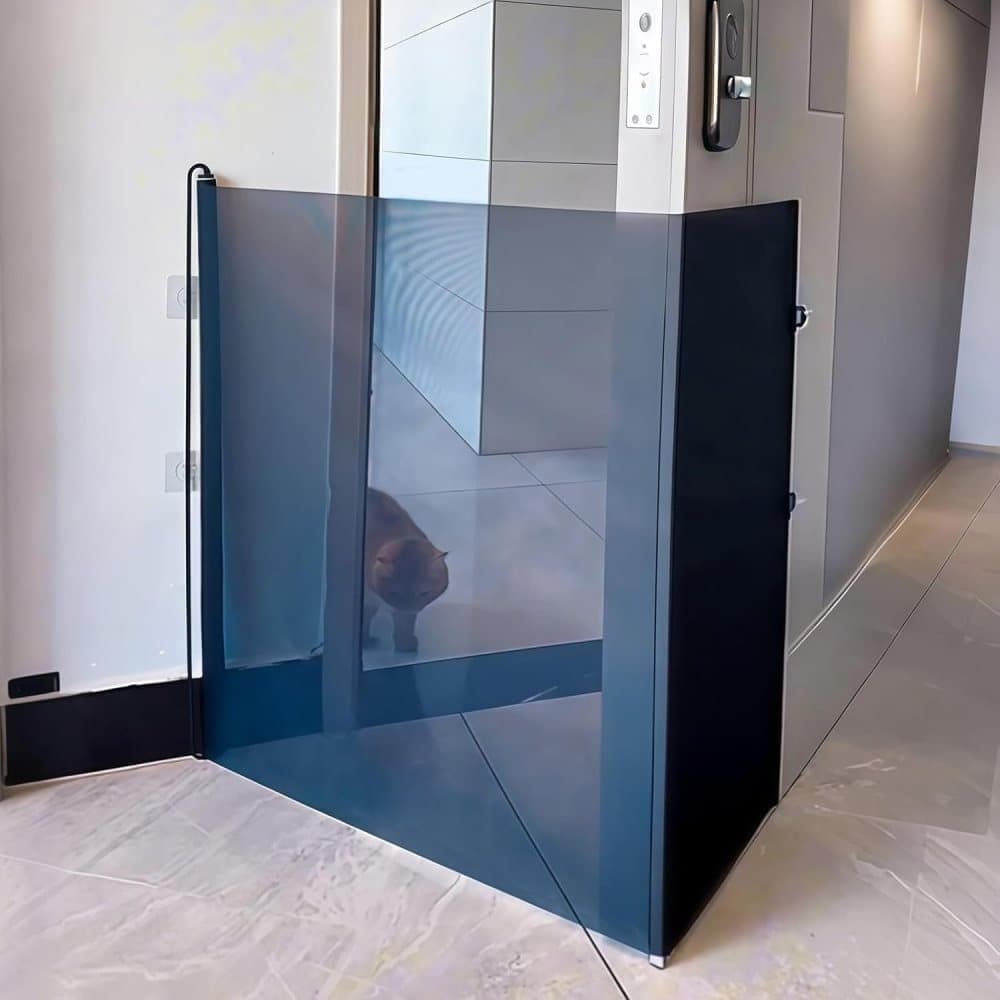 50x125cm Retractable Safety Gate for Dogs and Cats, Portable for Doors and Stairs, with Protective Fence - Image 5