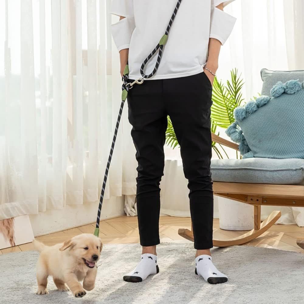 Reflective Hands-Free Dog Leash with Shoulder Strap for Jogging, Compatible with Small and Medium Dogs, Black - Image 5