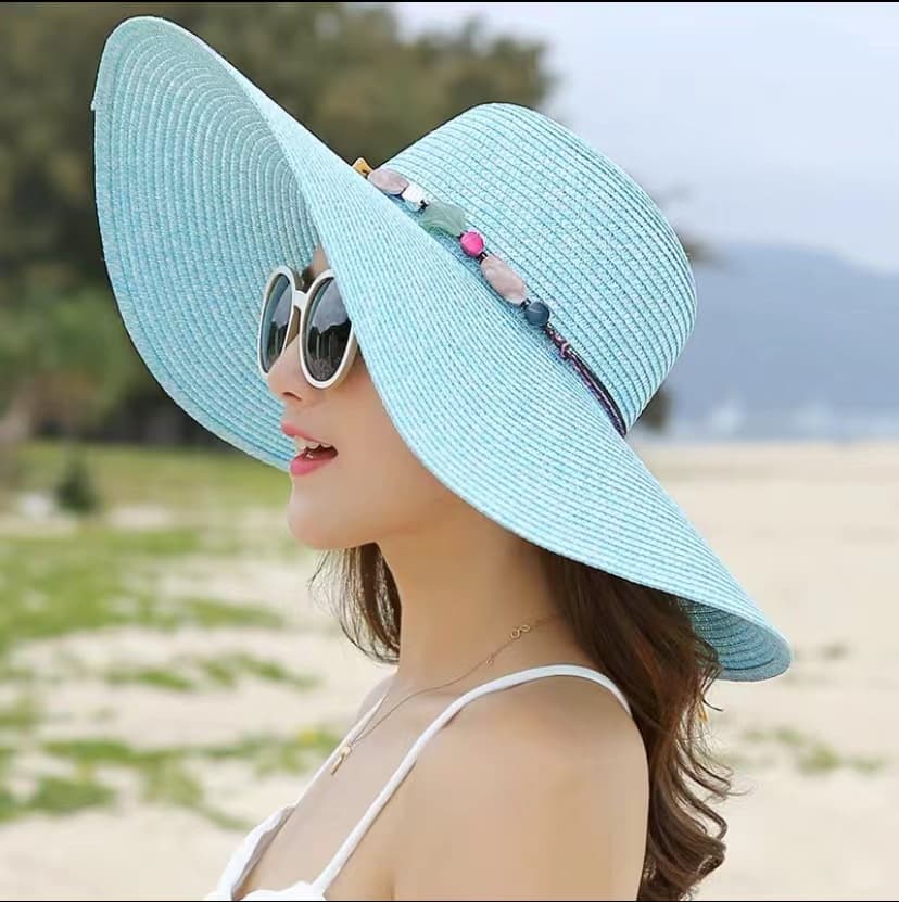 Women's Wide Brim Straw Hat UPF50+ Sun Protection Foldable Beach Hat, Light Blue - Image 2