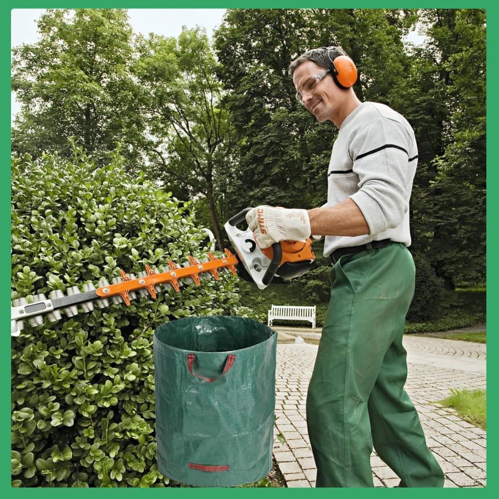 2 Large Capacity Garden Bags with Handles, Self-Standing and Robust for Leaves Lawn Hedges and Garden Waste, 67 x 76cm - Image 5
