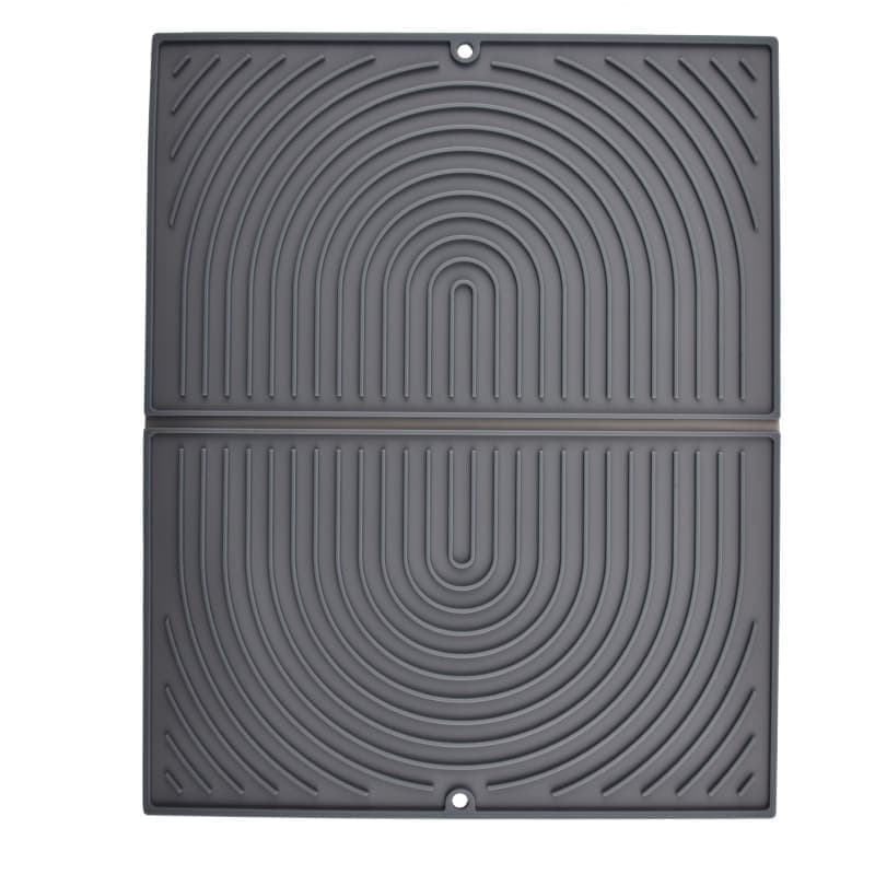 Non-Slip Foldable Silicone Kitchen Counter Mat with Water Drainage, 51cm x 41cm, Grey - Image 1