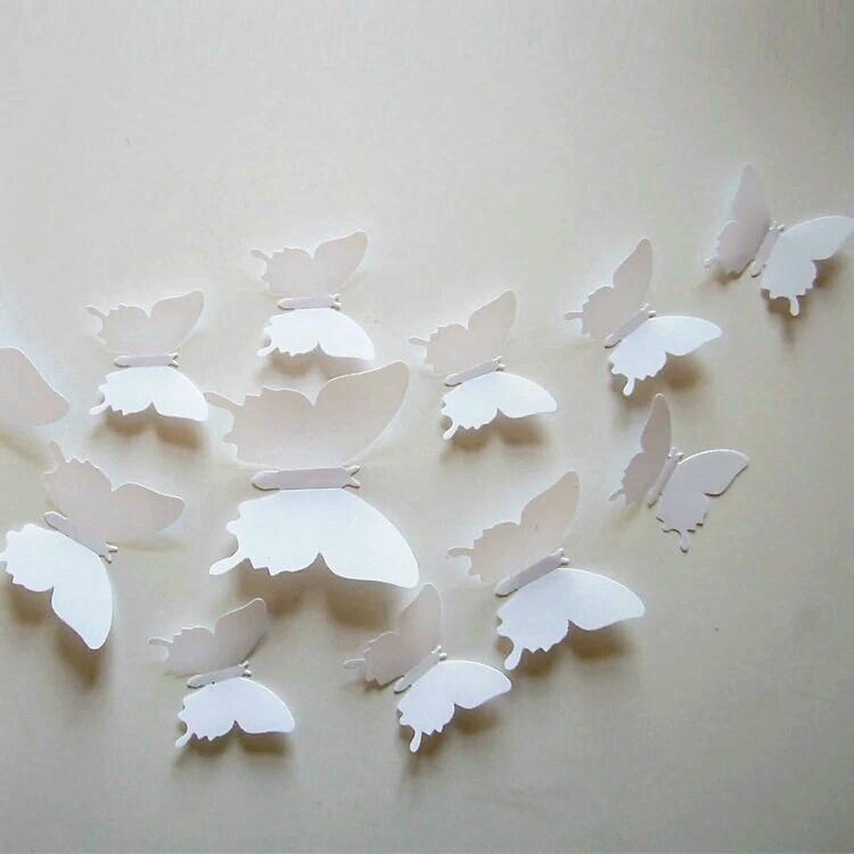 3D White Butterflies (12 pieces) - Wall Sticker / Wall Decoration for Children's Room / Nursery / Living Room - Image 1