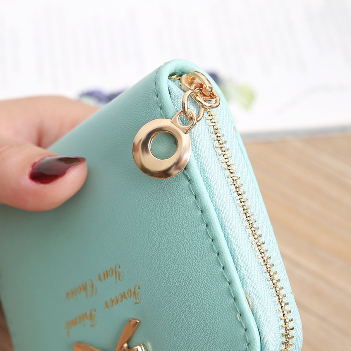 Ladies' Wallet & Card Holder with Bow | Holds 8 Cards | Credit Card Holder | With Cash Compartment | Card Holder | Wallet | PU Leather | Green - Image 2