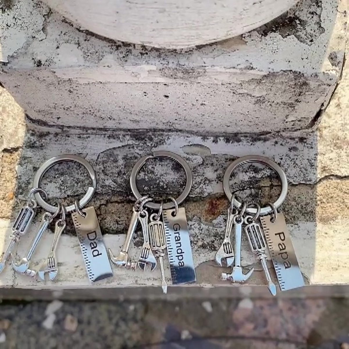 Keychain Dad The Handyman | Wrench Keychain I Key Holder II Love Dad I Father's Day Gift I Silver - Image 2