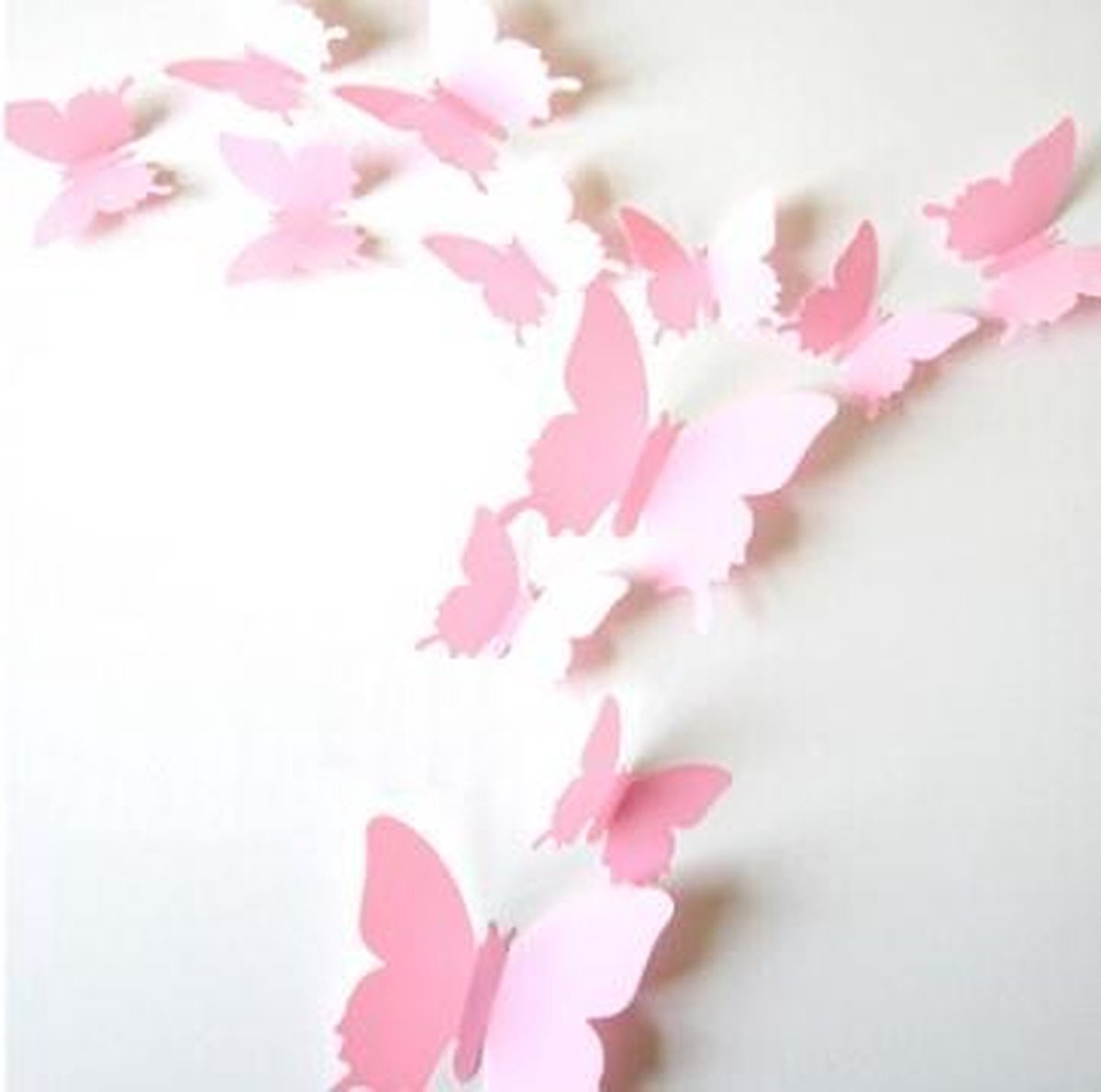 Solid pink 3D butterflies - Image 2