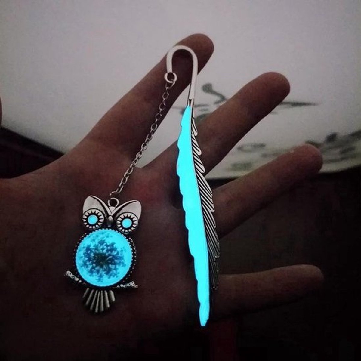 Owl Shaped Bookmark | Glow in the Dark | Luminous | Bookmark | Metal | Silver - Image 4