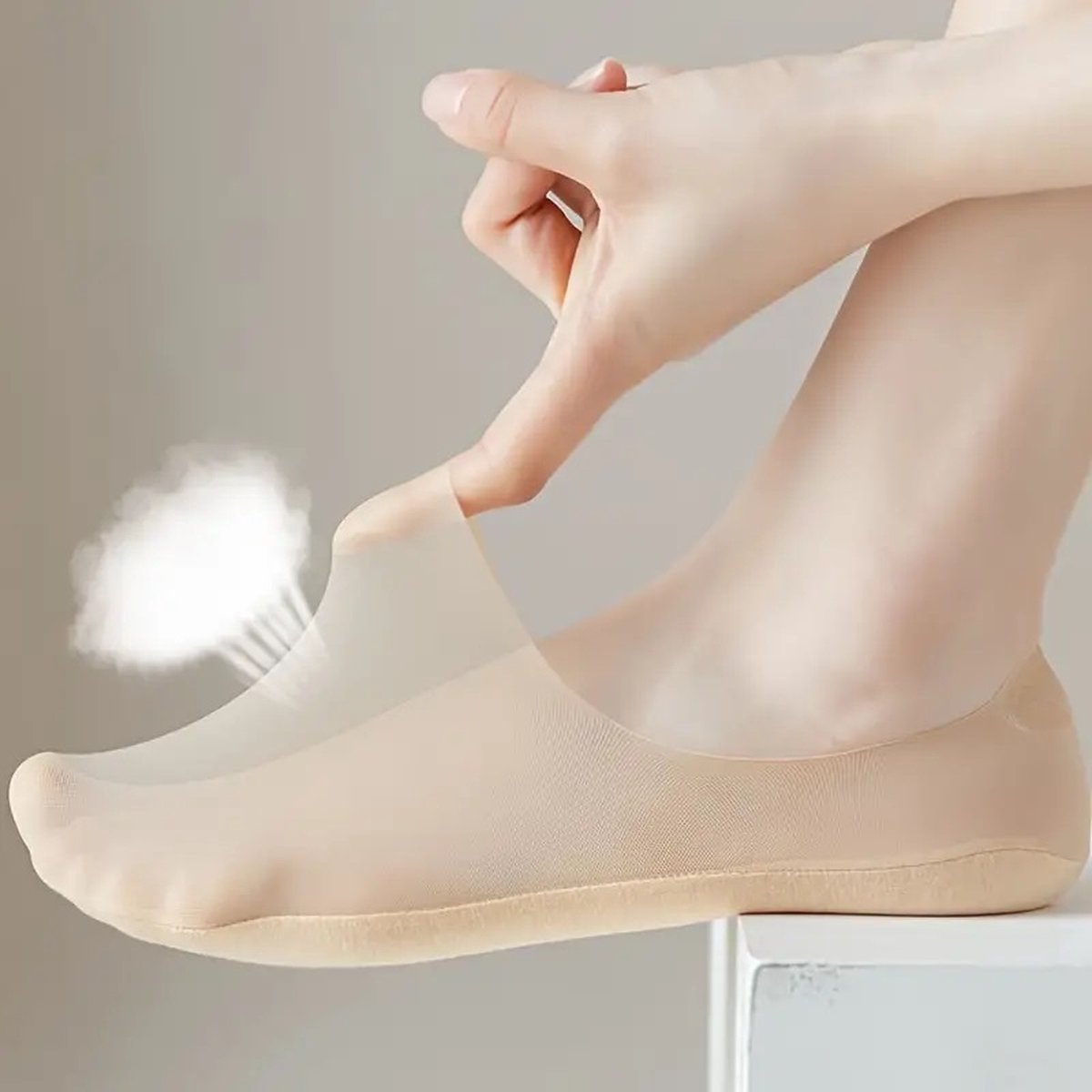 4 Pairs of Cooling Socks for Women | Invisible Socks | Fabric Socks | Soft & Lightweight | Boat Socks | Size 36-42 | Beige - Image 4