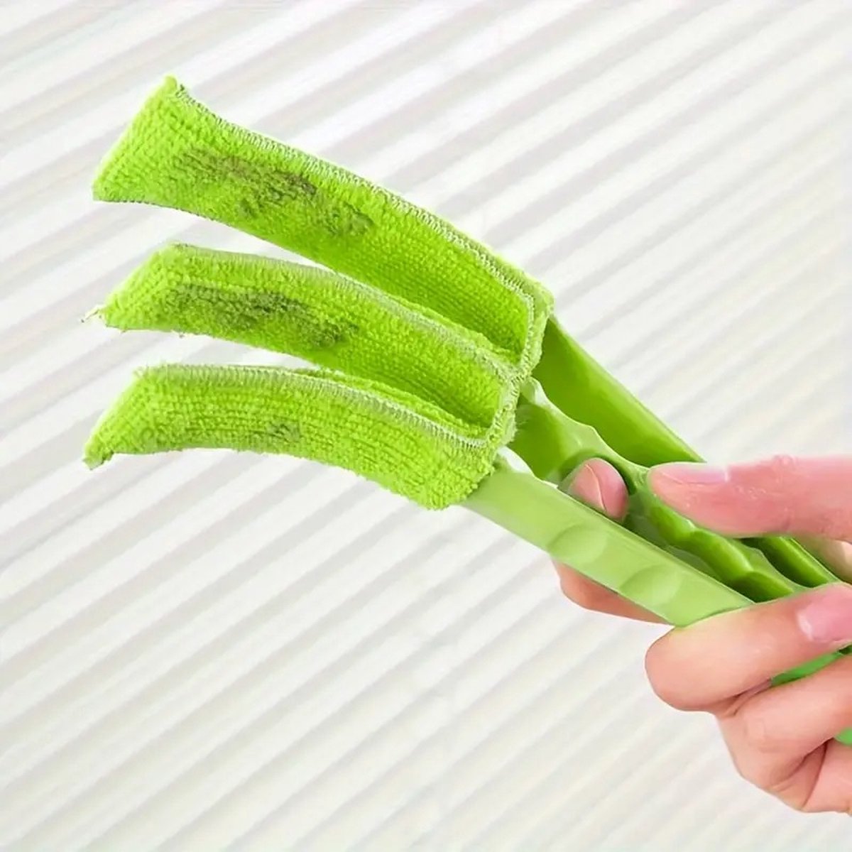 Blind Cleaner | Blind Duster | Feather Duster | Slat Brush | Slat Cleaning | Greenery - Image 2