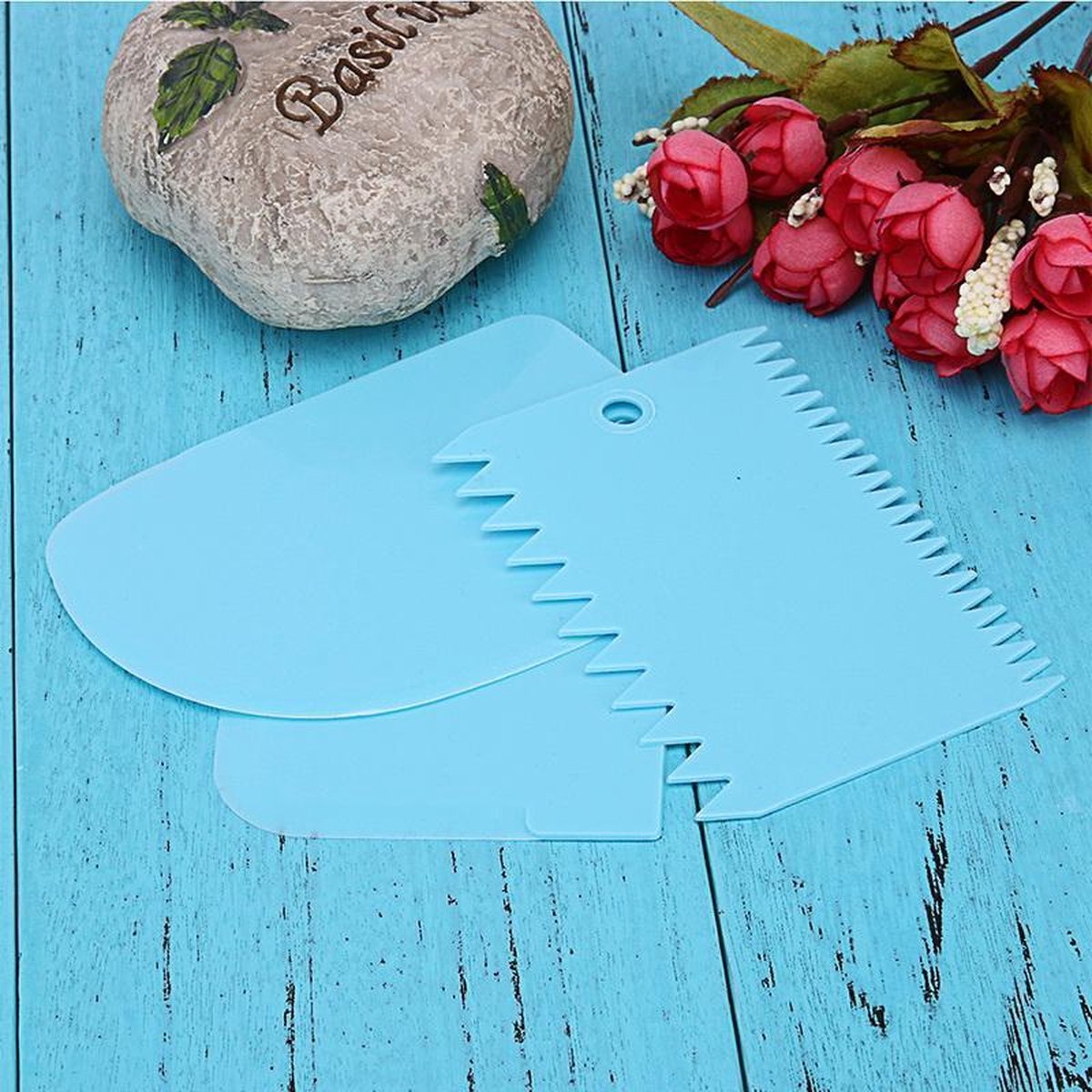 Fondant Scraper - Fondant Cutter - Dough Cutter - Cake Decoration - 3 Pieces - Blue - Image 1