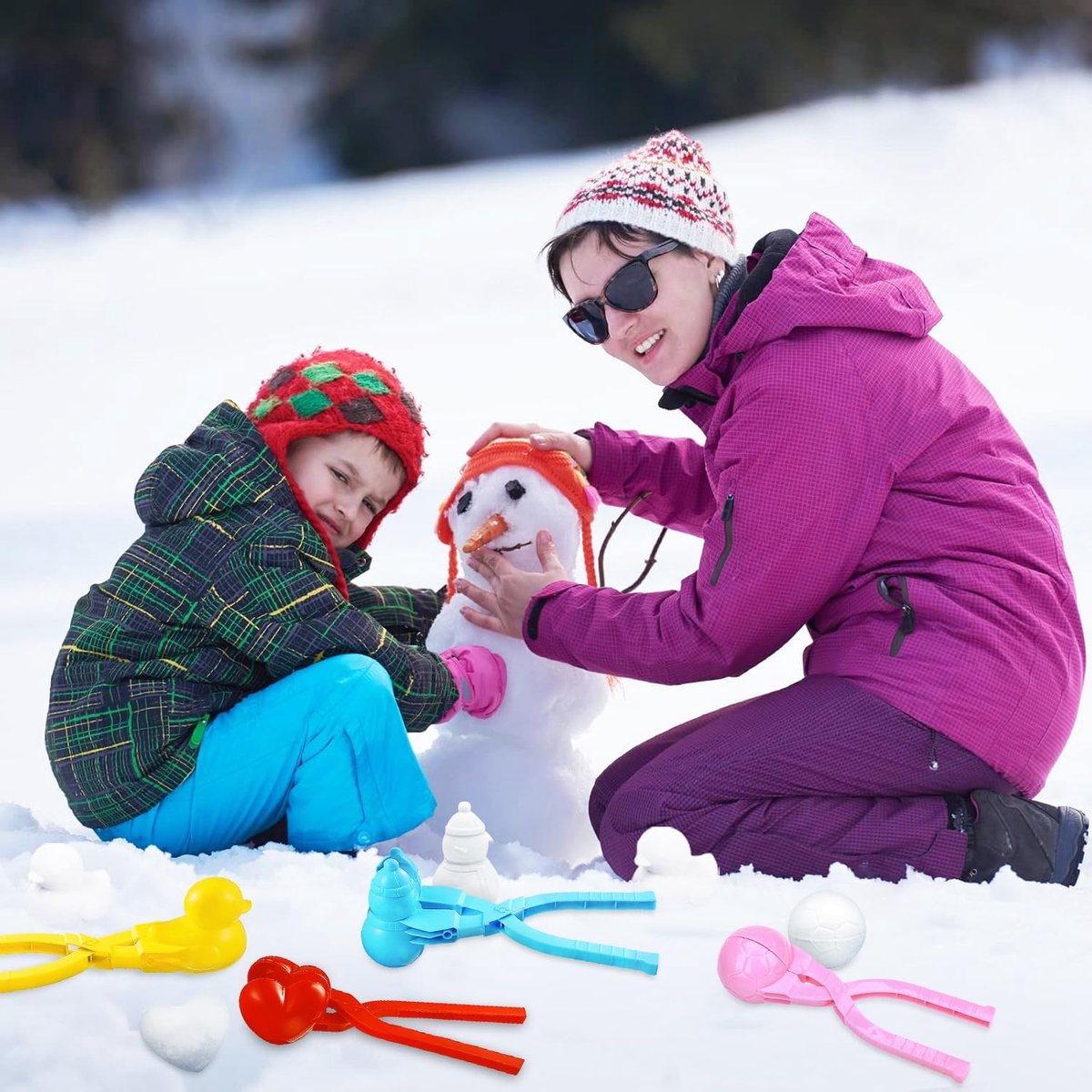 4 Pieces Snowball Maker for Children - Ball/Heart/Duck/Snowman - Safe PP Material - Image 4