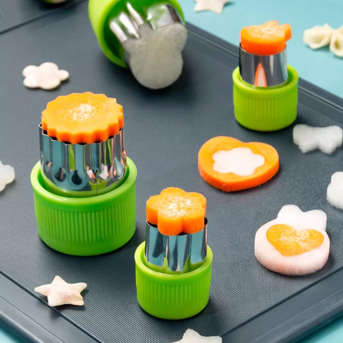 9-piece stamp set with fruit and vegetable cutter - Love heart, star, flower, and animal shapes - Creative mold - for baking, children's lunch, and decorating healthy snacks - Image 2