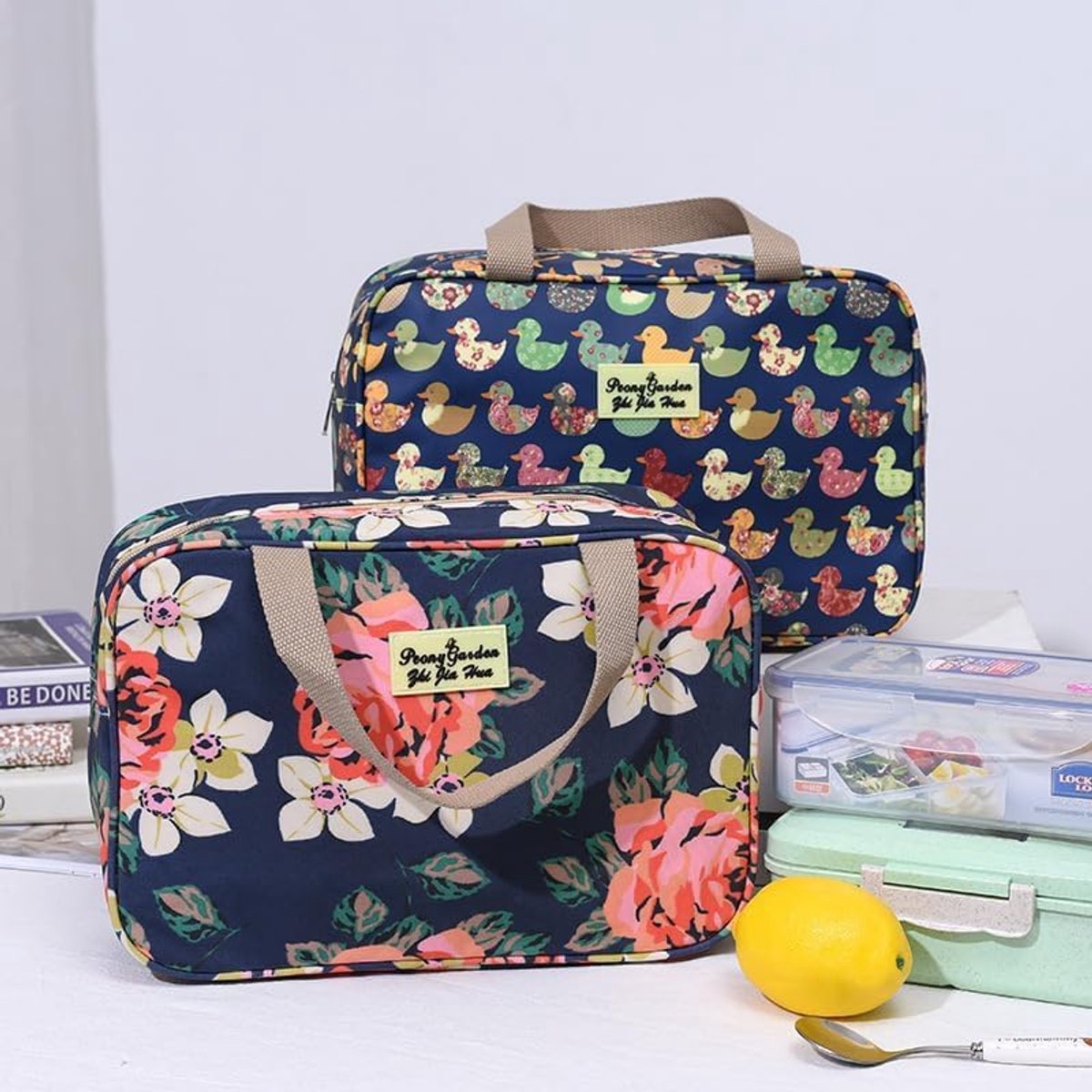 Women's toiletry bag - Large makeup bag - With handle - Waterproof - Portable - Suitable for camping and travel - Makeup bag with floral pattern - Image 5