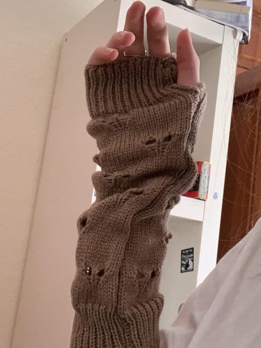 Fairytale retro accessories - crocheted gloves with a weathered look - Image 2