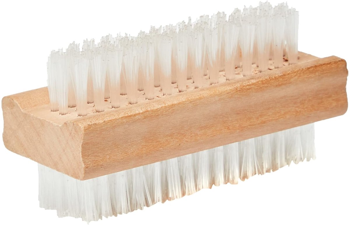 Nail brush - Wooden nail brush - Double-sided soft brush for cleaning nails - Nail and pedicure brush - Image 1